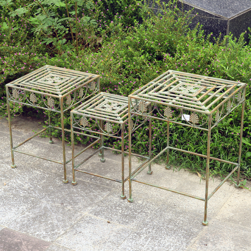 Outdoor Furniture Iron - Small-sized furniture, living room, bedroom iron